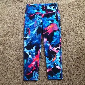 Athleta chat capris